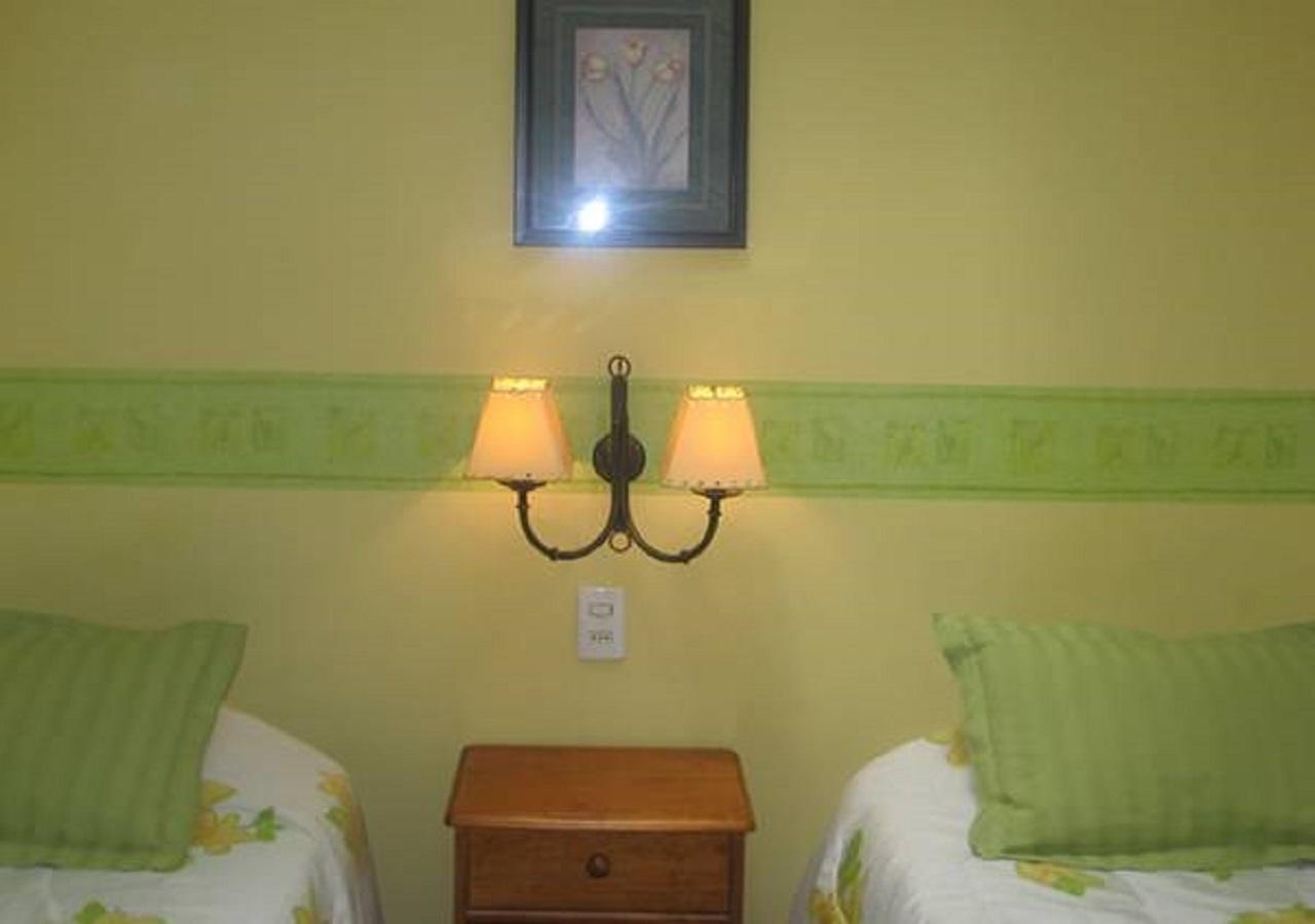 Hostal South Wind I Puerto Natales Zewnętrze zdjęcie